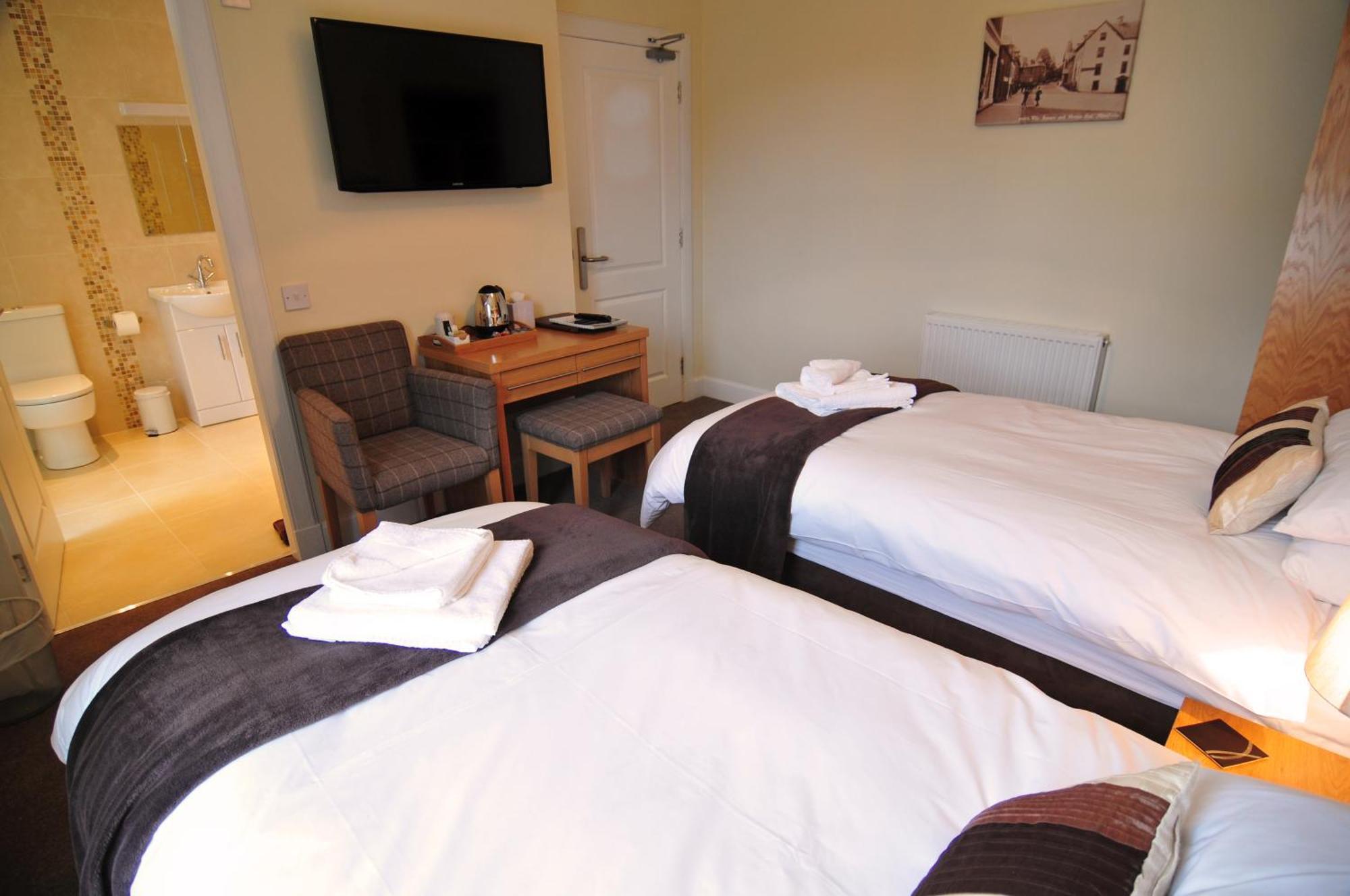 Schiehallion Hotel Абърфелди Екстериор снимка