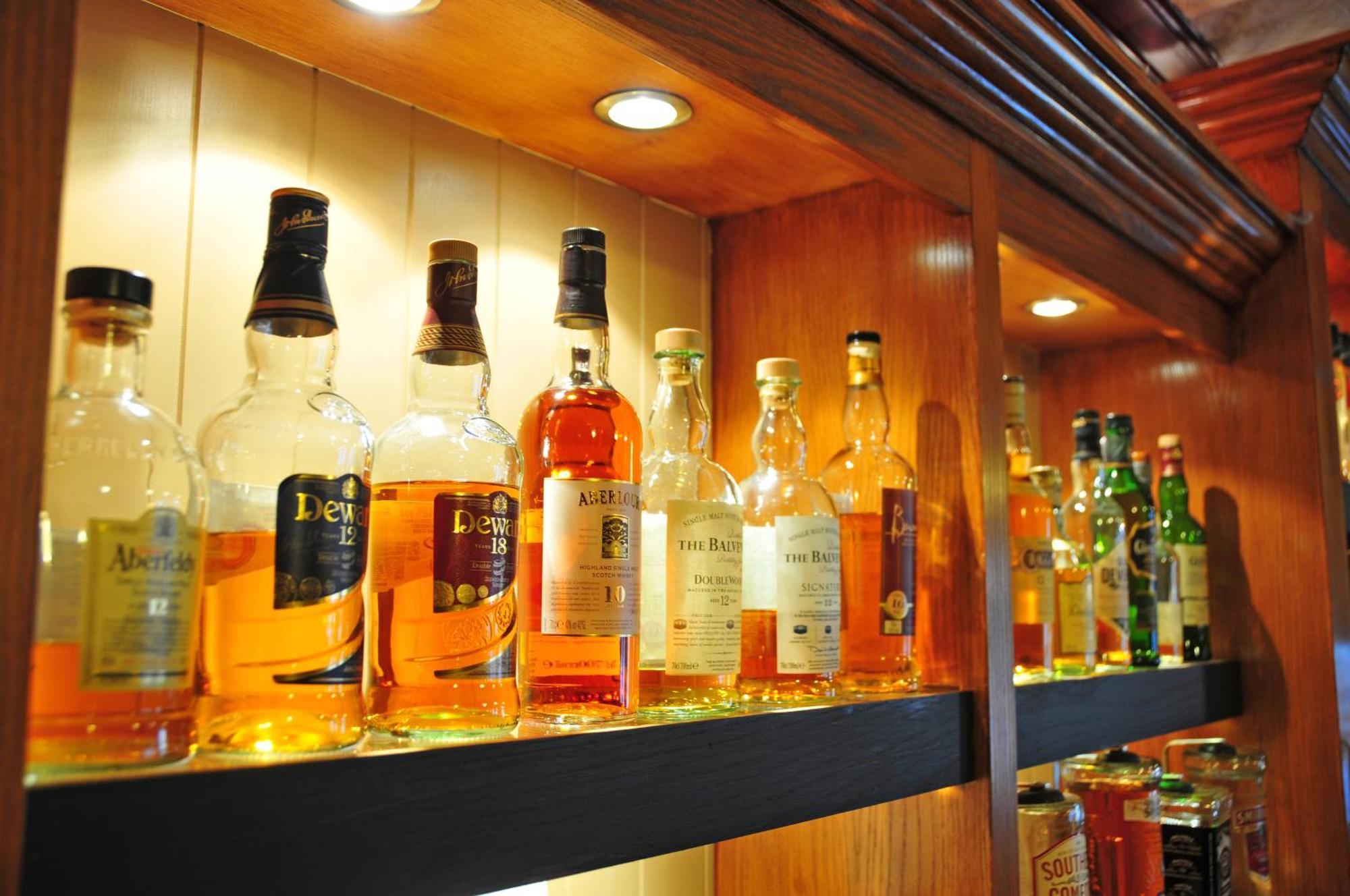 Schiehallion Hotel Абърфелди Екстериор снимка