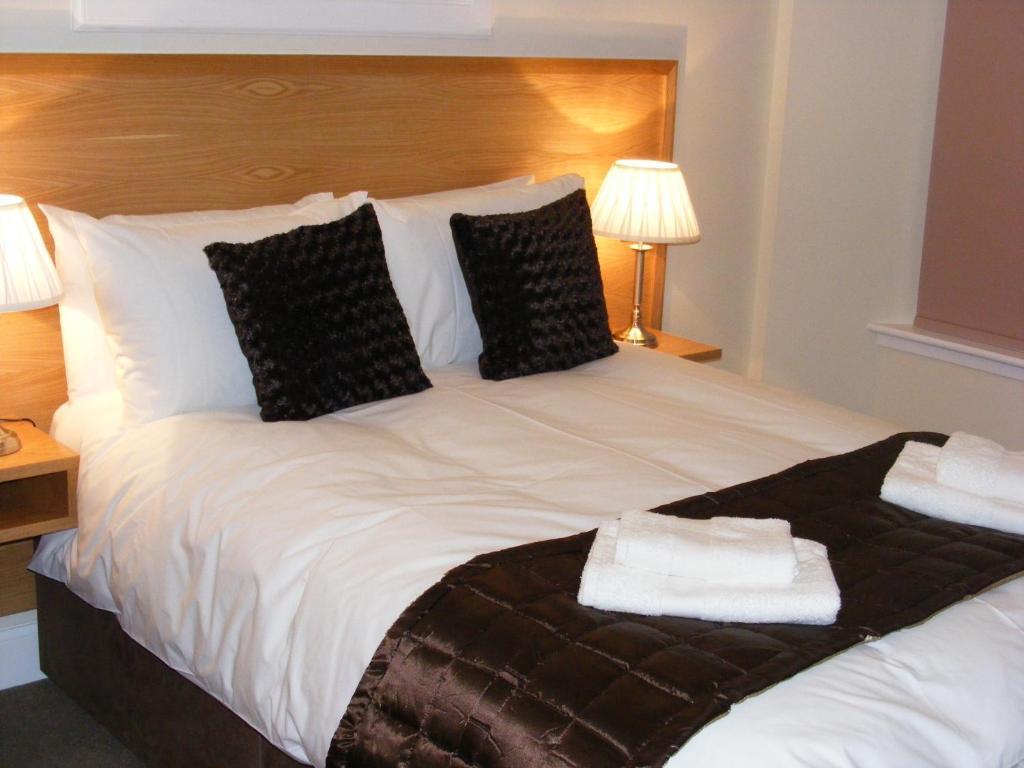 Schiehallion Hotel Абърфелди Екстериор снимка
