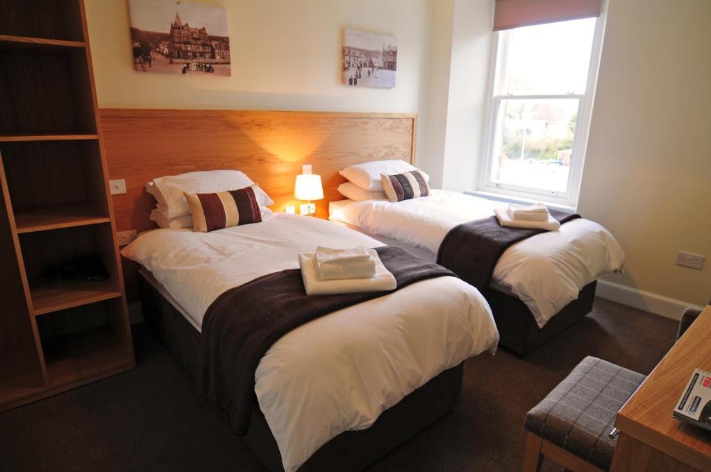 Schiehallion Hotel Абърфелди Екстериор снимка